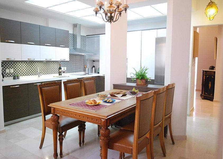 Heraklion Center Boutique 3 Bedroom Apartment Penelope Exteriör bild