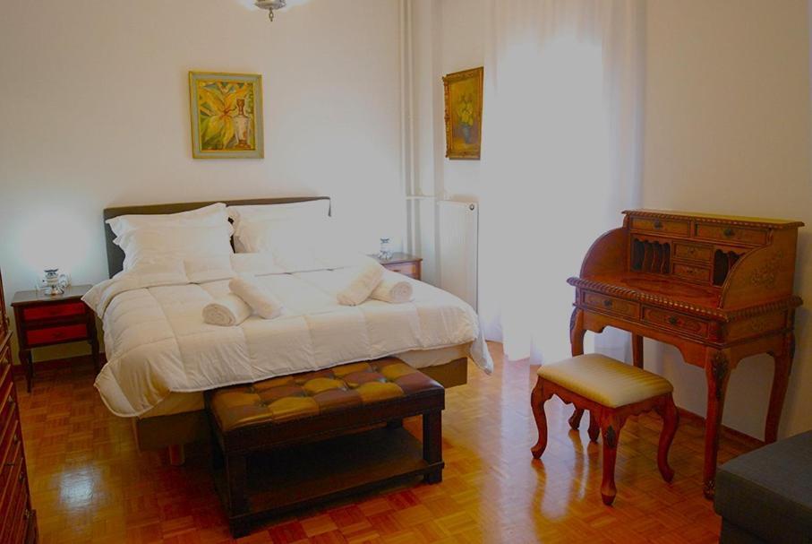Heraklion Center Boutique 3 Bedroom Apartment Penelope Exteriör bild