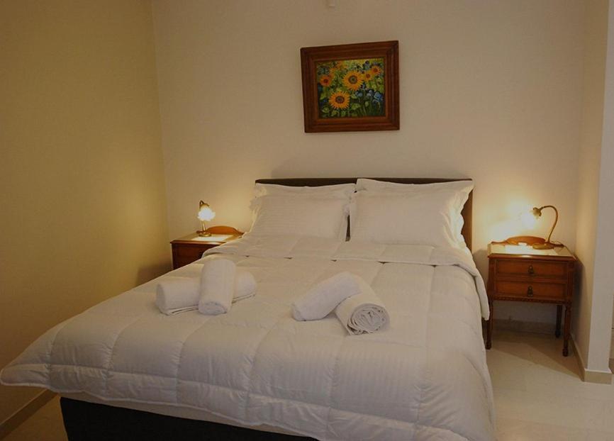 Heraklion Center Boutique 3 Bedroom Apartment Penelope Exteriör bild